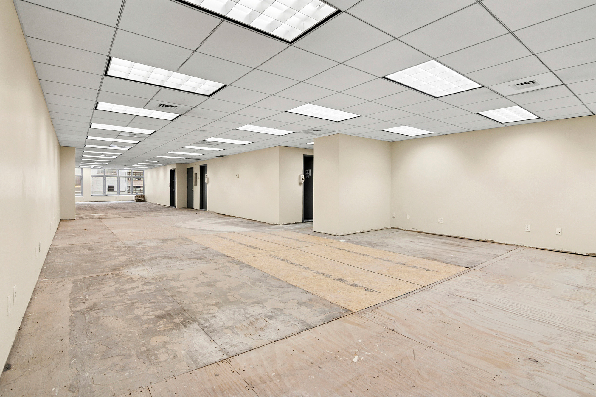 modern office spaces downtown brooklyn at 27 Smith Street