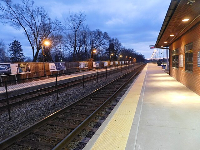 Prospect_Heights_Station_(45982948214)