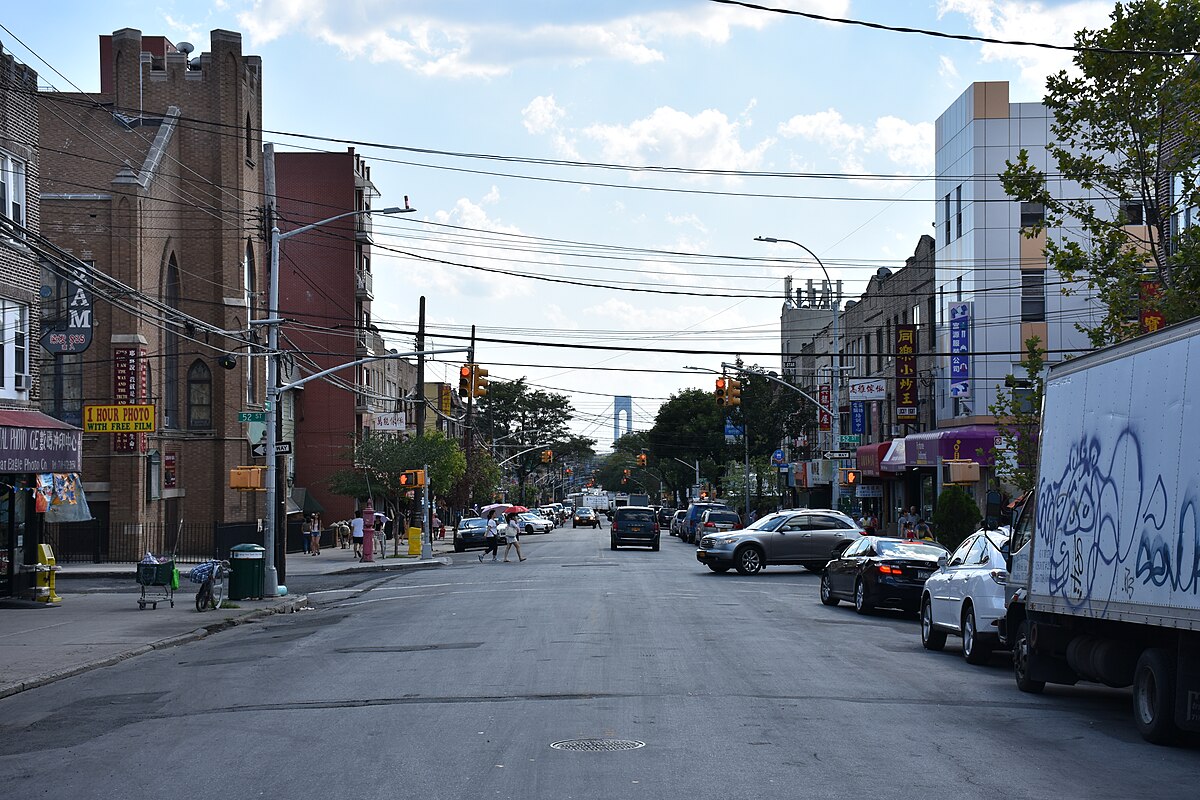 Sunset_Park,_Brooklyn_looking_south_from_51st_St
